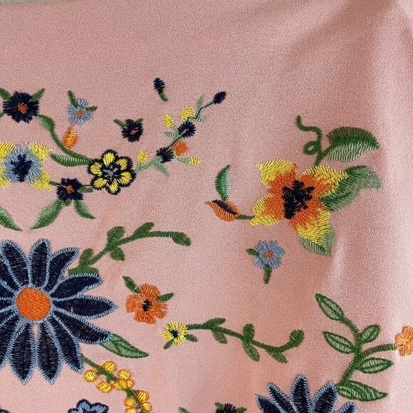 Floral Boho Embroidered Mini Skirt Size Medium - Picture 3 of 10